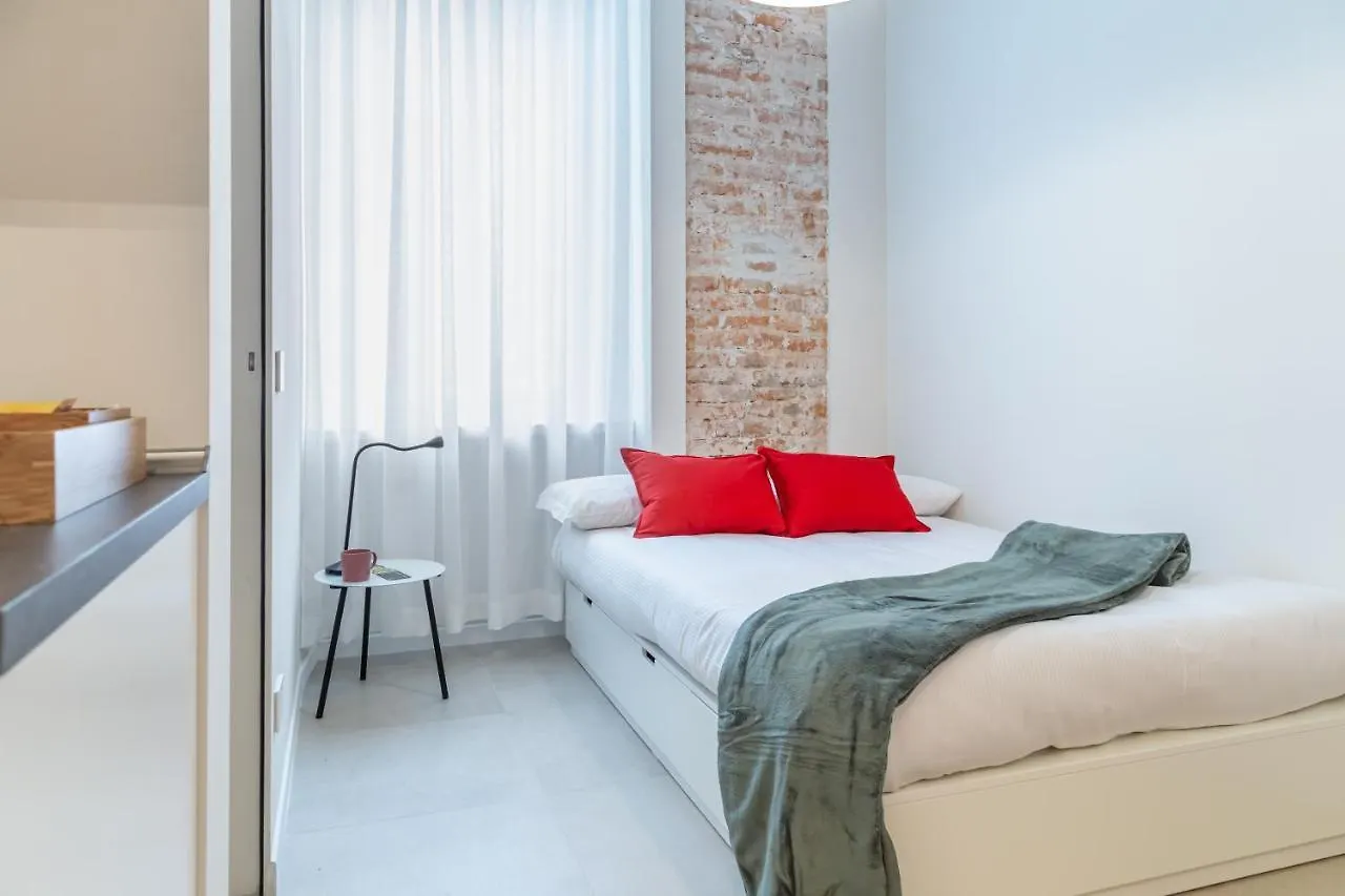 Apartment Vickylu - City Center - By Host4U Pavia