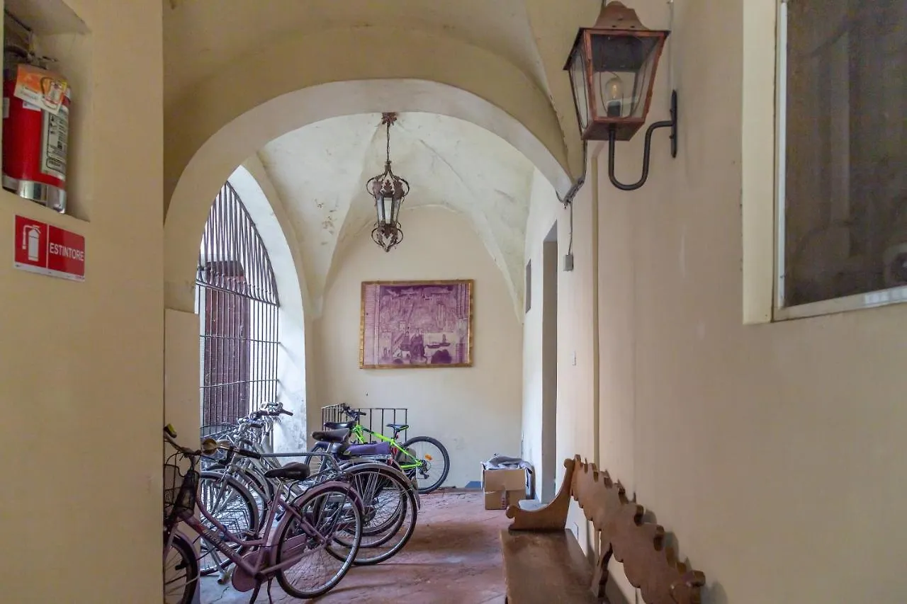 Vickylu - City Center - By Host4U Pavia Apartment